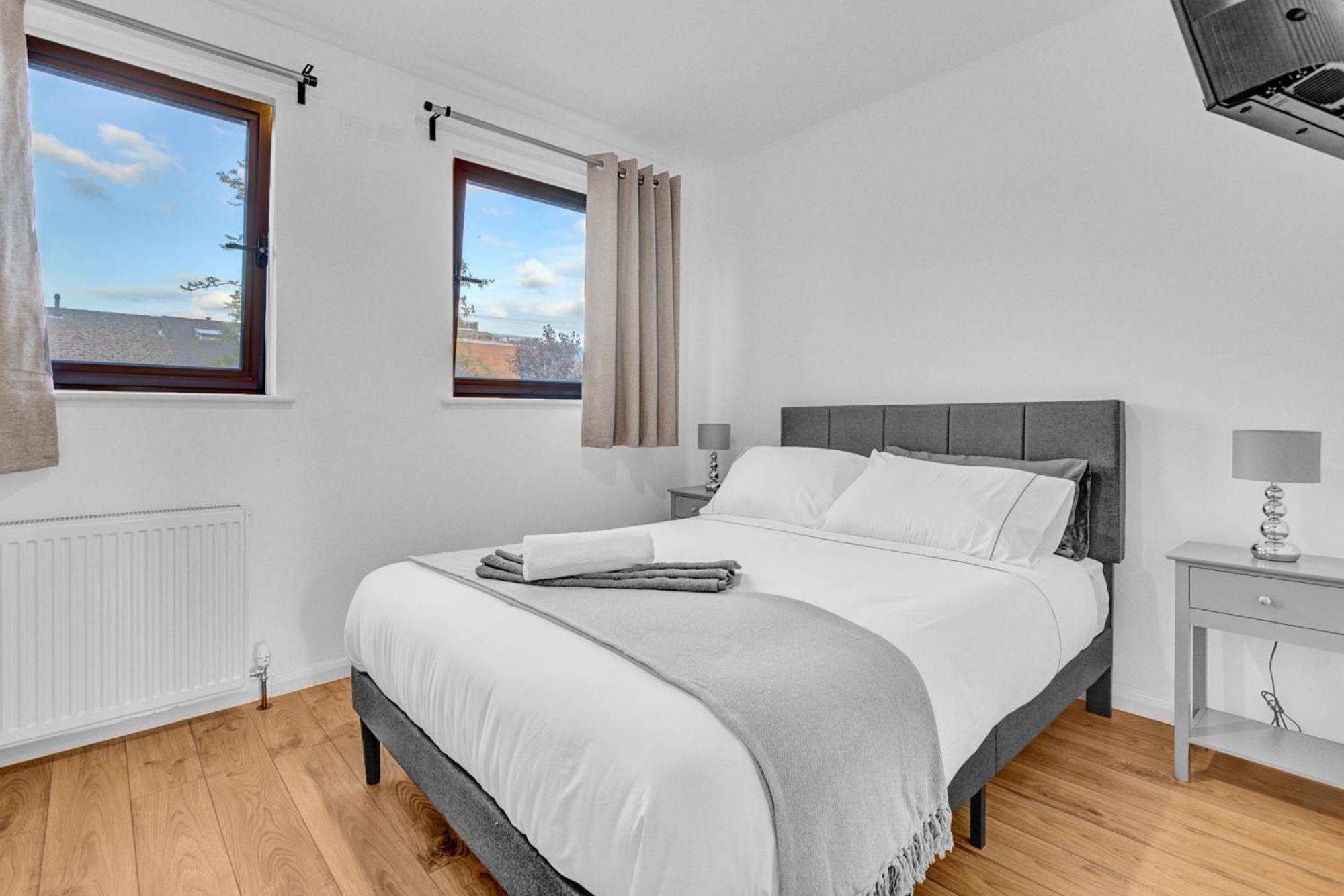 Luxurious House In W Free Parking Appartement Londres